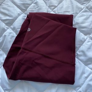Lululemon wunder under 28 inch